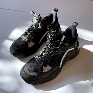 Designer IRO Black Leather Sneakers Size US 7 Reflective